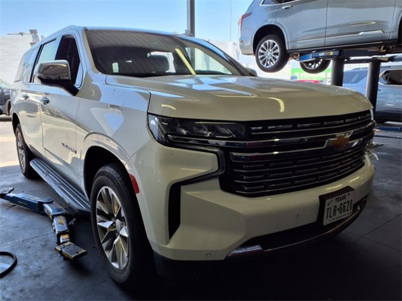Certified 2023 Chevrolet Suburban Premier image 1