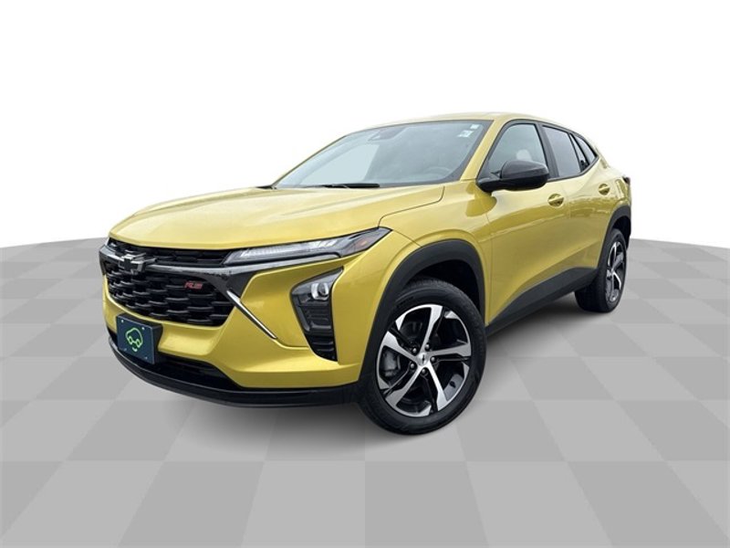 Certified 2024 Chevrolet Trax RS image 1
