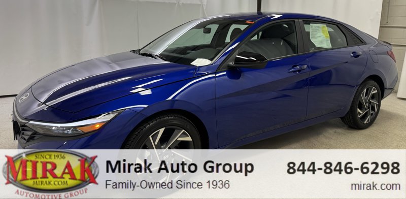 Certified 2025 Hyundai Elantra Sport image 1