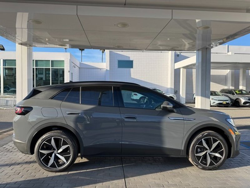 New 2025 Volkswagen ID.4 Pro S image 1