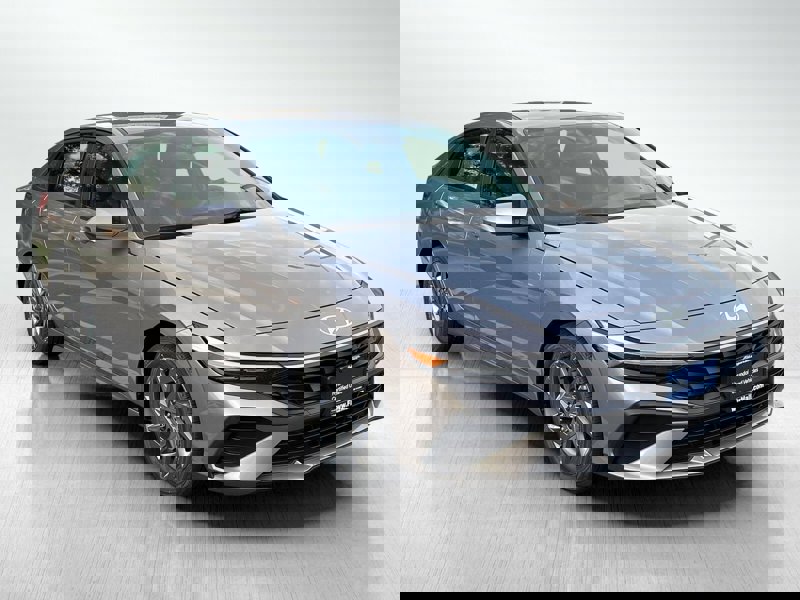 Certified 2024 Hyundai Elantra SEL image 1