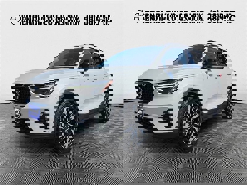 Certified 2023 Volvo XC40 B5 Plus w/ Protection Package Premier image 1