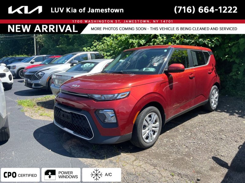 Certified 2022 Kia Soul LX image 1