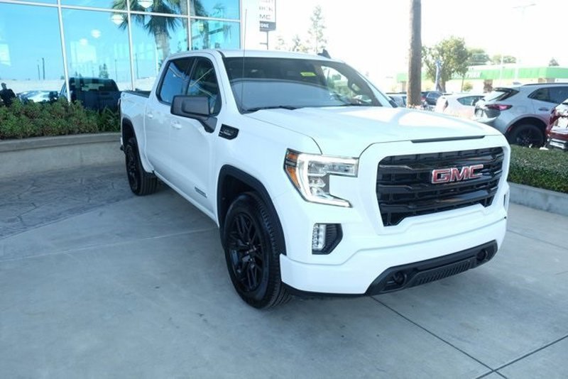 Certified 2022 GMC Sierra 1500 Elevation image 1