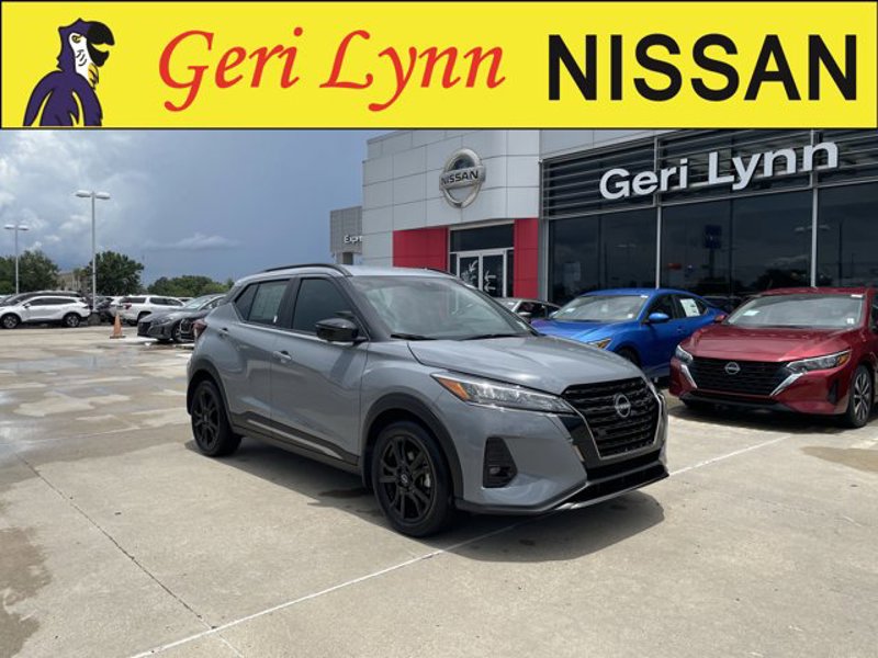 Certified 2023 Nissan Kicks SR image 1