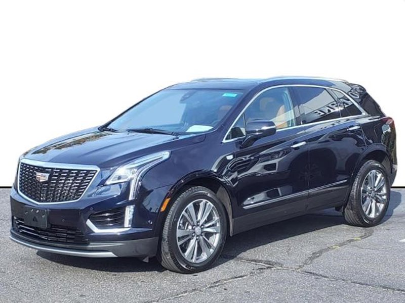 Certified 2021 Cadillac XT5 Premium Luxury image 1