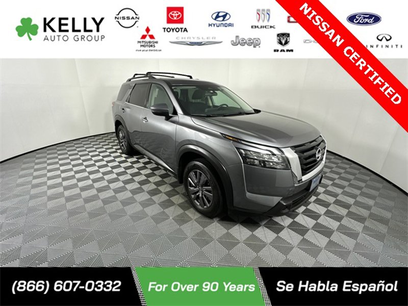 Certified 2023 Nissan Pathfinder SV image 1
