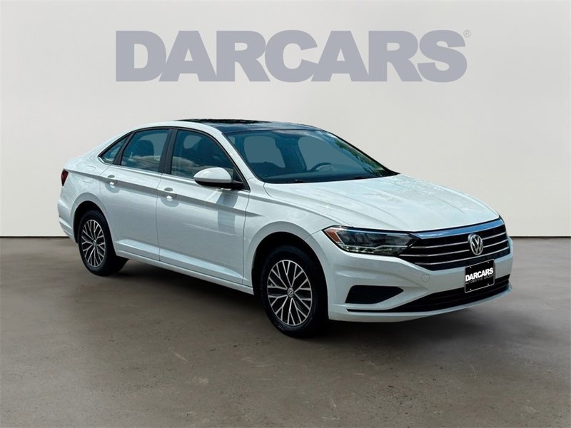Certified 2020 Volkswagen Jetta SE image 1