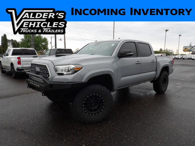 Used 2018 Toyota Tacoma SR5 image 1