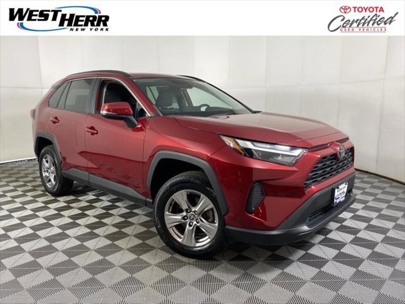 Certified 2022 Toyota RAV4 XLE image 1