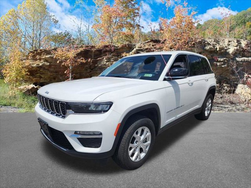 Certified 2023 Jeep Grand Cherokee Limited image 1