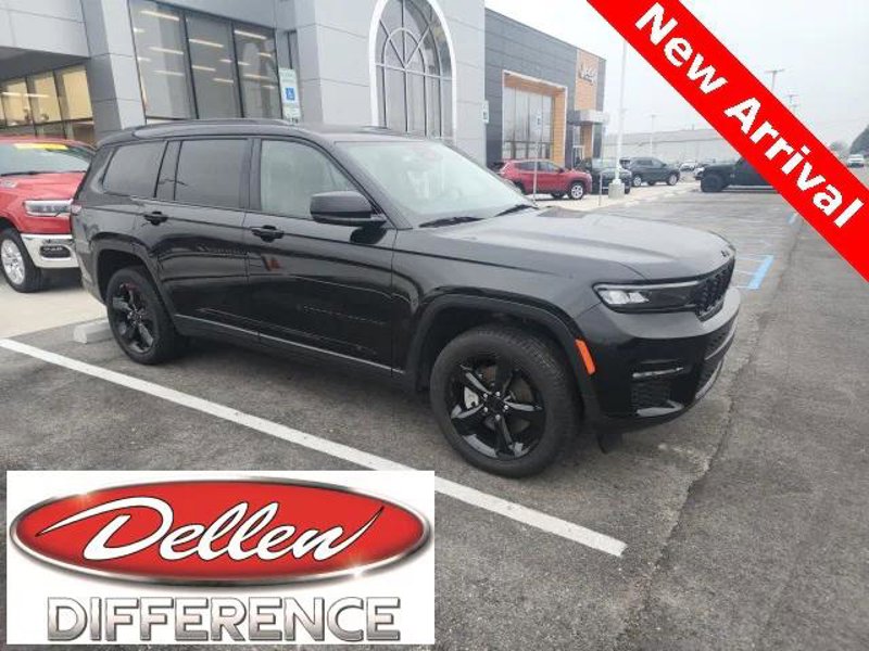 Certified 2023 Jeep Grand Cherokee L Limited w/ Black Appearance Package image 1