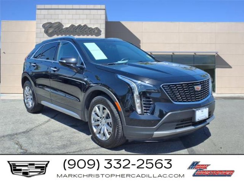 Certified 2023 Cadillac XT4 Premium Luxury image 1