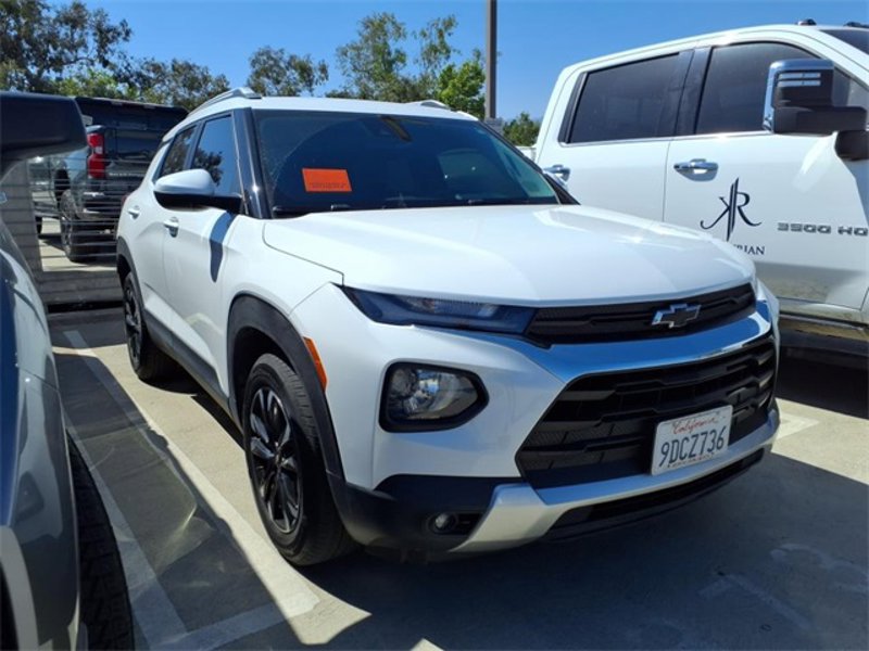 Certified 2023 Chevrolet TrailBlazer LT w/ Convenience Package image 1