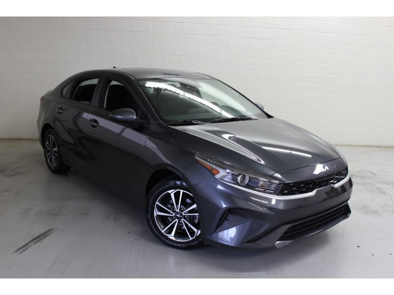 Certified 2024 Kia Forte LXS image 1