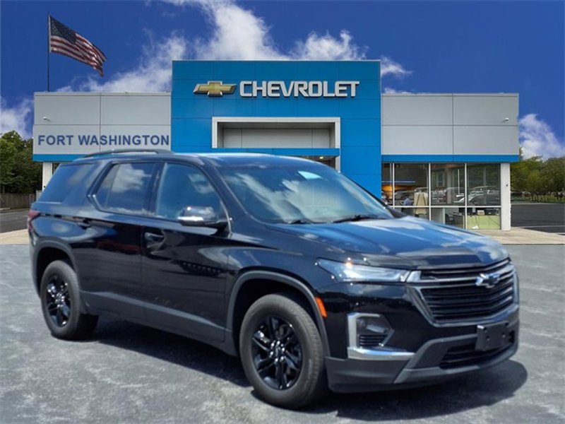 Certified 2023 Chevrolet Traverse LT image 1