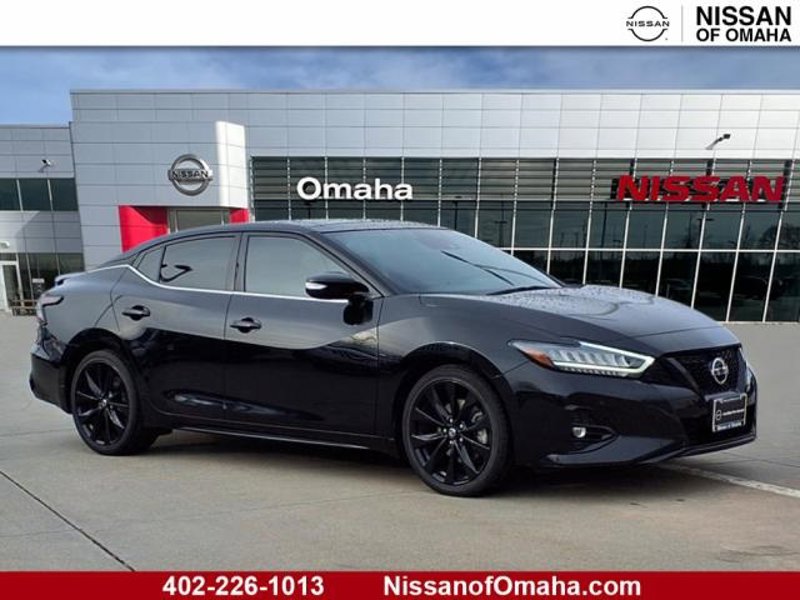 Certified 2022 Nissan Maxima SR w/ Sport Mat Group image 1