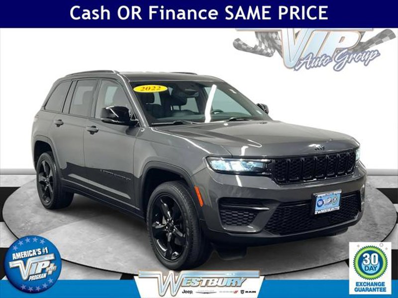 Certified 2022 Jeep Grand Cherokee Altitude image 1