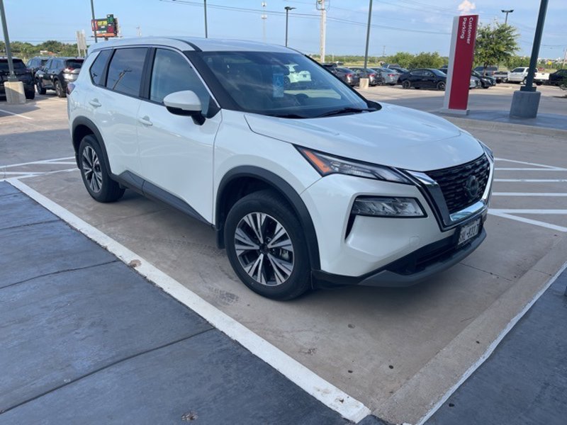 Certified 2023 Nissan Rogue SV image 1