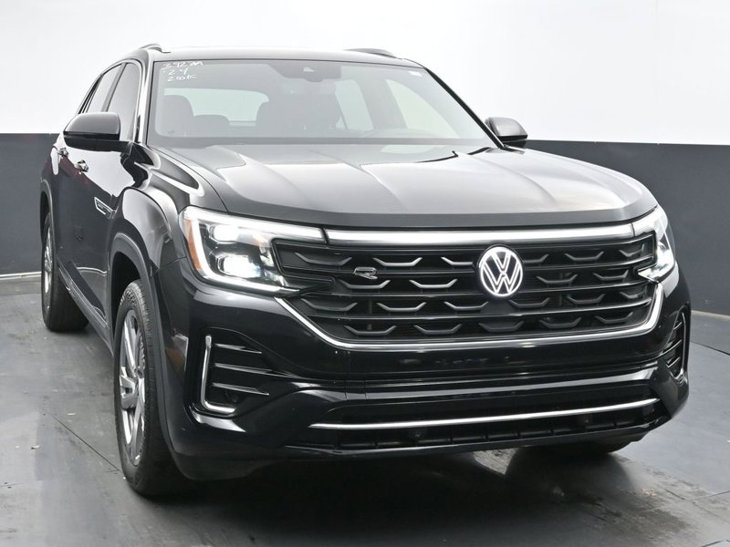 Certified 2024 Volkswagen Atlas Cross Sport SEL R-Line image 1