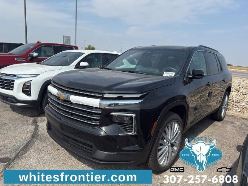 New 2026 Chevrolet Traverse LT image 1