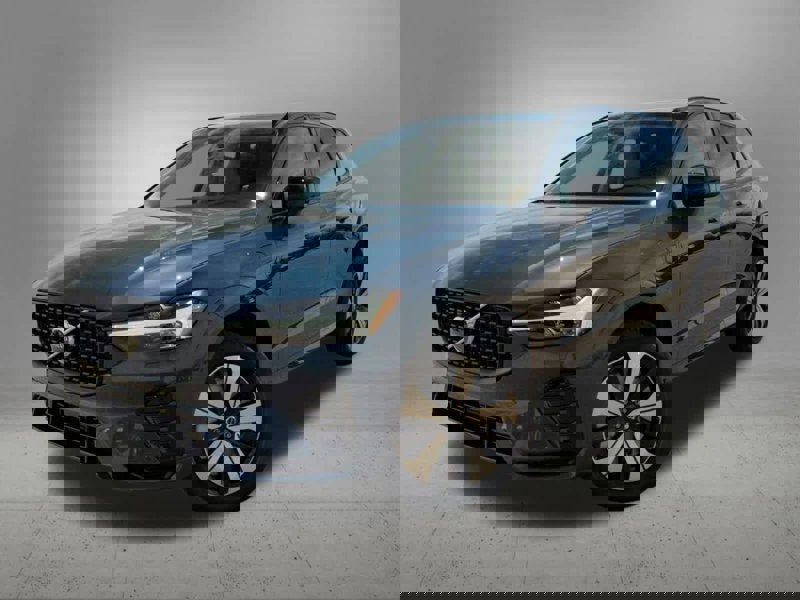 Certified 2025 Volvo XC60 T8 Core w/ Protection Package Premier image 1