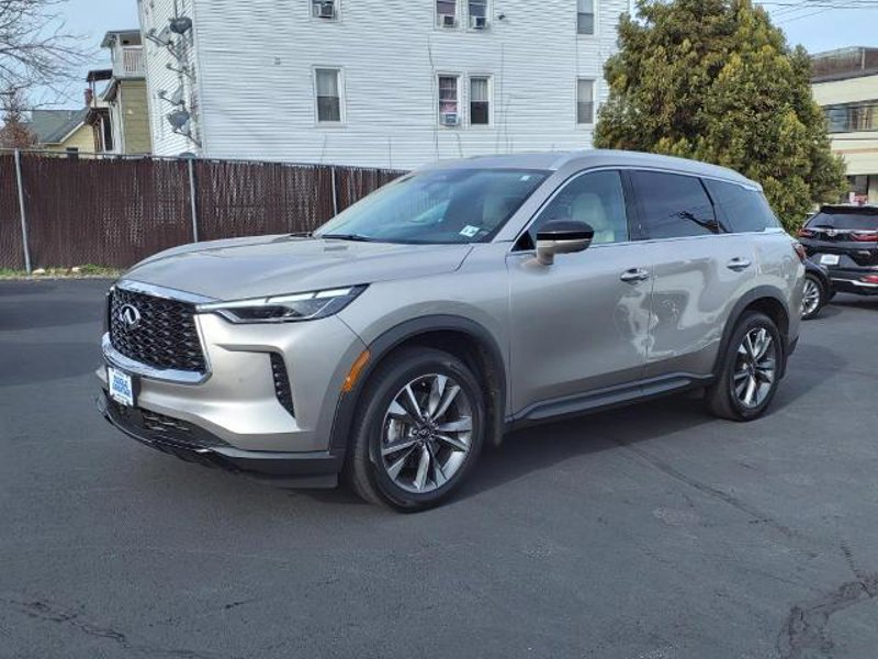 Certified 2023 INFINITI QX60 Luxe w/ Cargo Package image 1