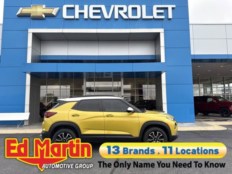 Certified 2023 Chevrolet TrailBlazer ACTIV w/ Sun and Liftgate Package image 1