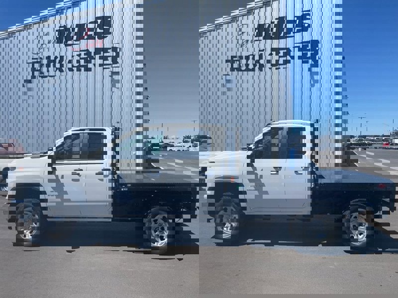 New 2025 Chevrolet Silverado 3500 W/T w/ WT Convenience Package image 1