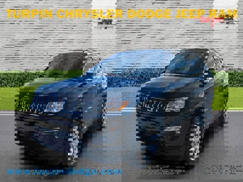 Certified 2021 Jeep Compass Latitude w/ Driver Assistance Group image 1