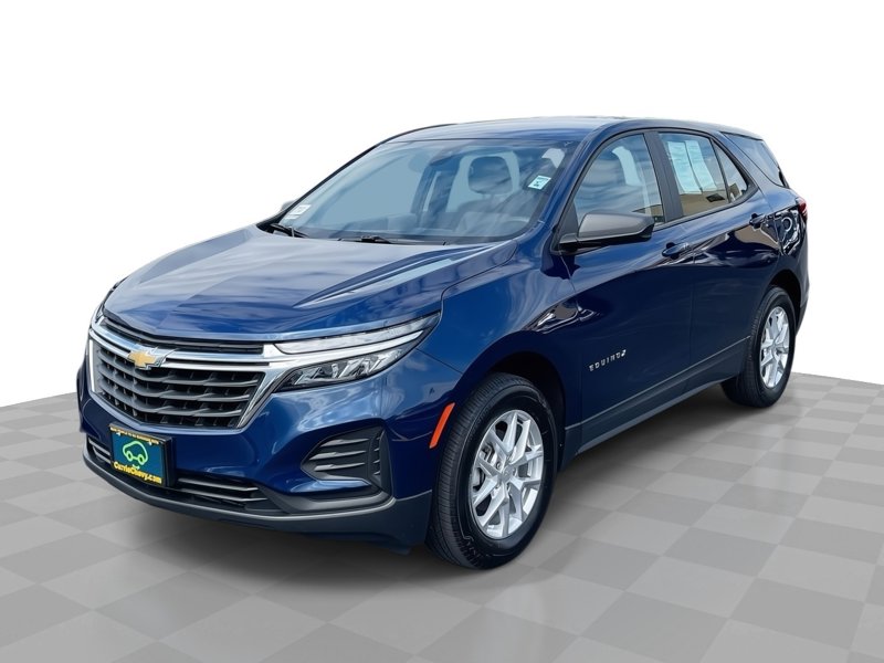 Certified 2023 Chevrolet Equinox LS w/ Driver Confidence II Package image 1