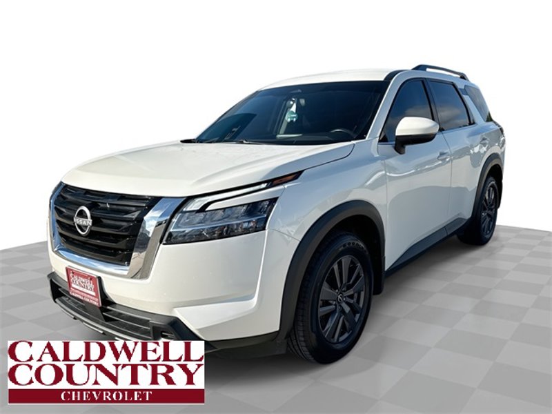 Used 2022 Nissan Pathfinder SV image 1