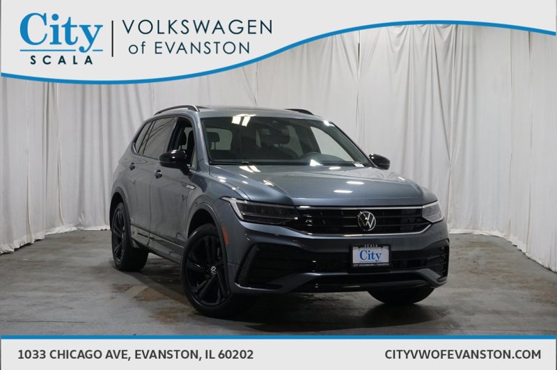 Certified 2024 Volkswagen Tiguan SE R-Line w/ MDO Package, Two-Row image 1
