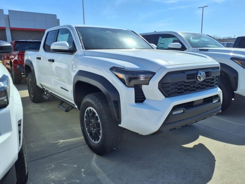 New 2025 Toyota Tacoma TRD Off-Road image 1