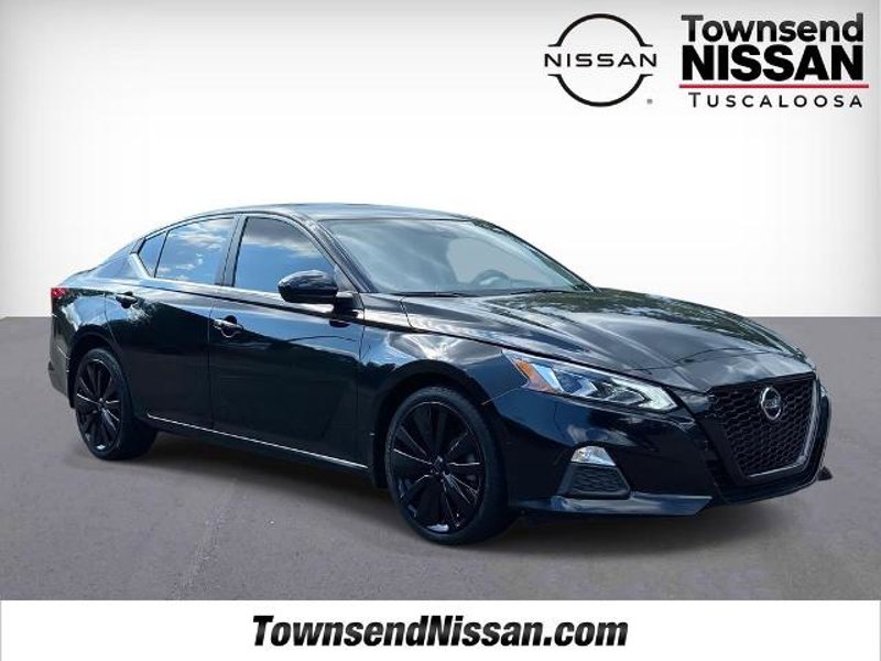 Certified 2022 Nissan Altima 2.5 SR image 1