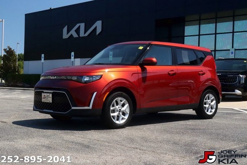 Certified 2024 Kia Soul LX w/ Option Group 015 image 1