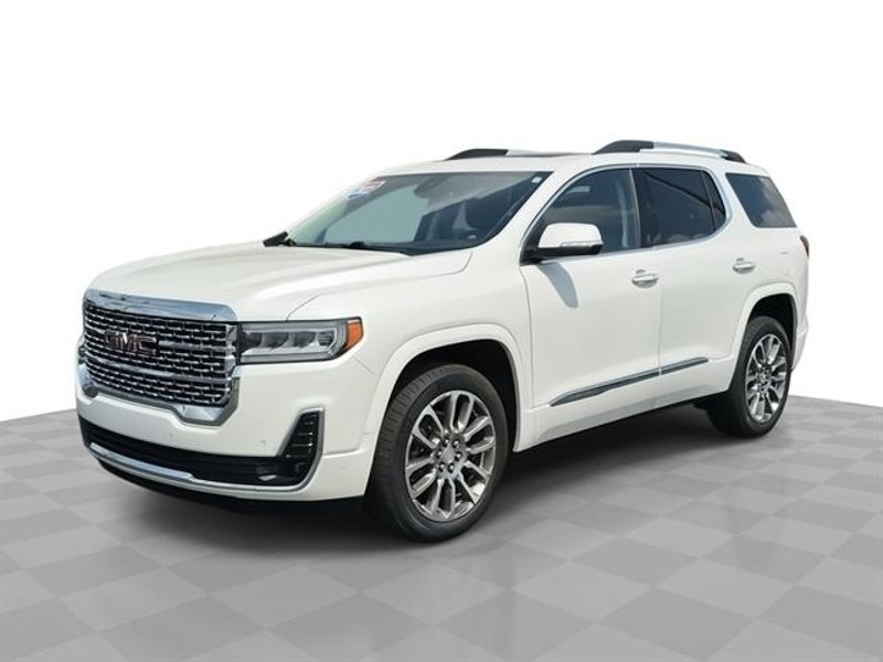 Certified 2022 GMC Acadia Denali w/ LPO, Floor Liner Package image 1