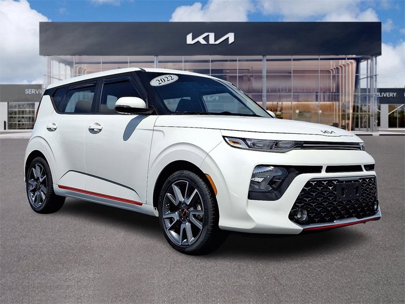 Certified 2022 Kia Soul GT-Line image 1