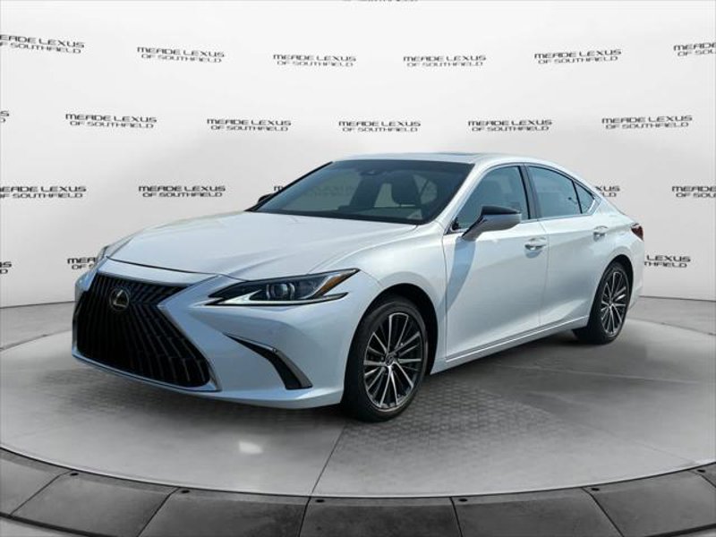 Certified 2024 Lexus ES 350 w/ Premium Package image 1
