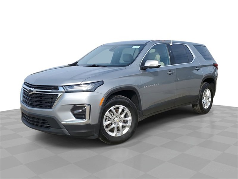 Certified 2023 Chevrolet Traverse LS w/ Safety Package image 1