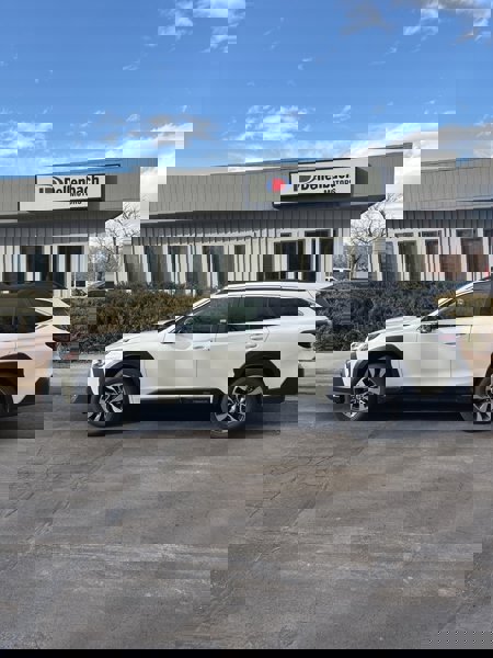 Certified 2024 Subaru Outback Limited image 1
