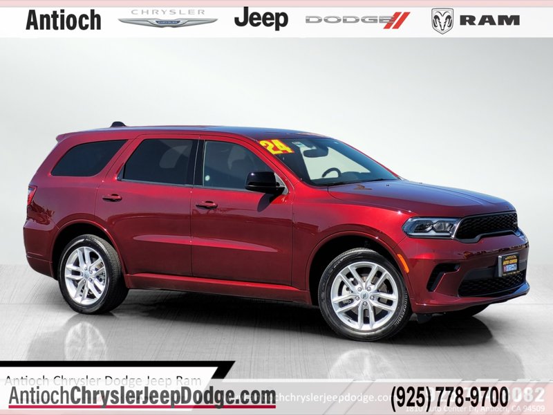 Certified 2024 Dodge Durango GT image 1