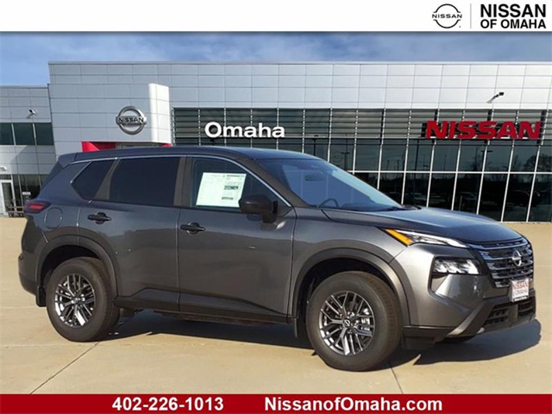 Certified 2025 Nissan Rogue S image 1