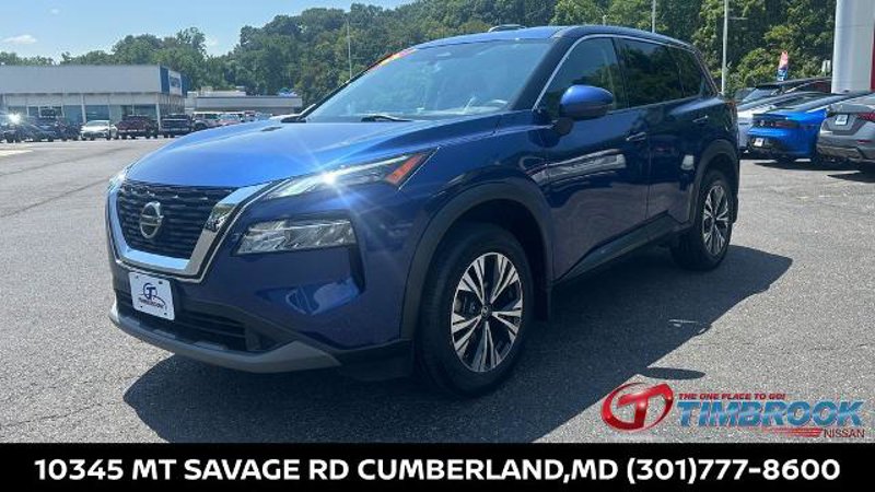 Certified 2021 Nissan Rogue SV image 1