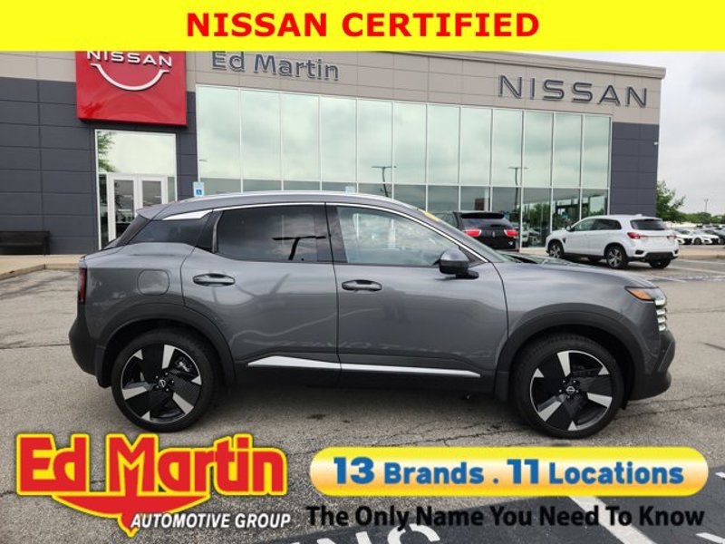 Certified 2025 Nissan Kicks SR image 1