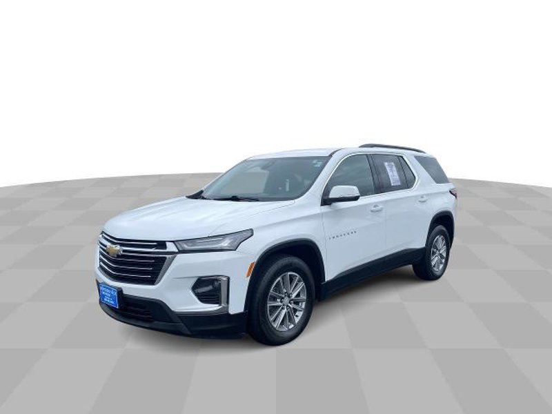 Certified 2023 Chevrolet Traverse LT image 1