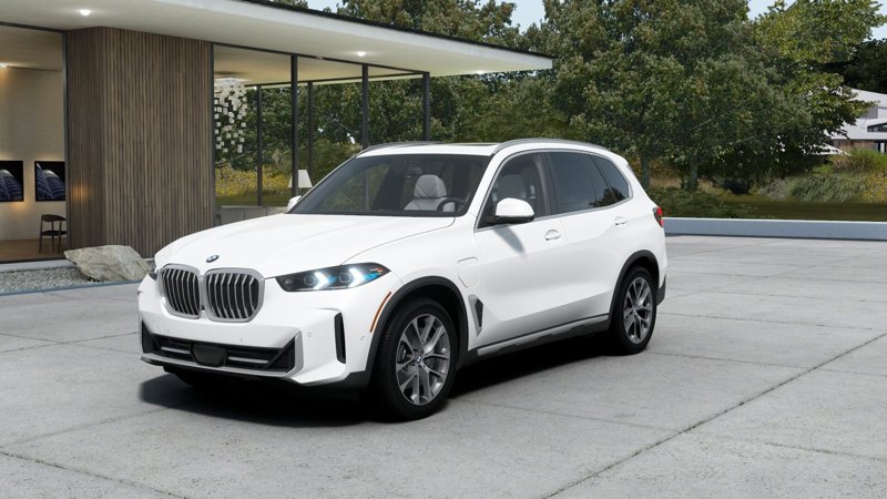 New 2026 BMW X5 xDrive50e image 1