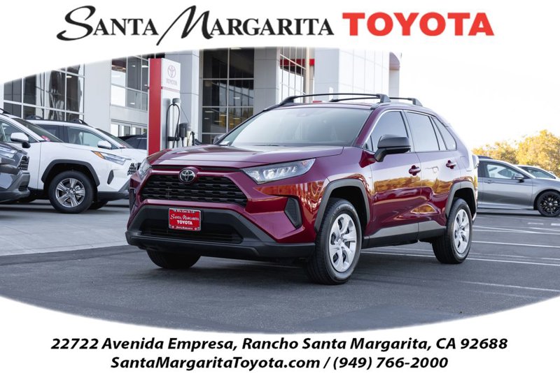 Certified 2019 Toyota RAV4 LE image 1