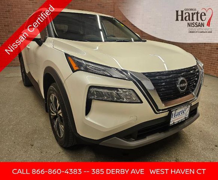 Certified 2023 Nissan Rogue SV image 1