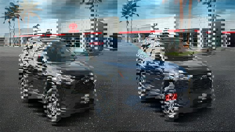 Certified 2025 Toyota RAV4 XLE image 1